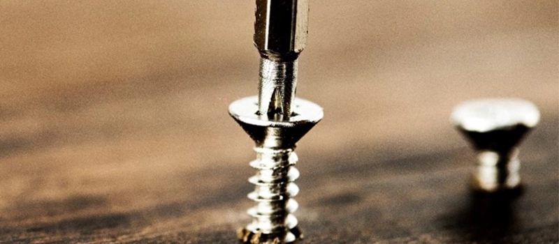 Dalian Zhongsheng Metal Products Pros and Cons of Tapped Holes vs Threaded Holes