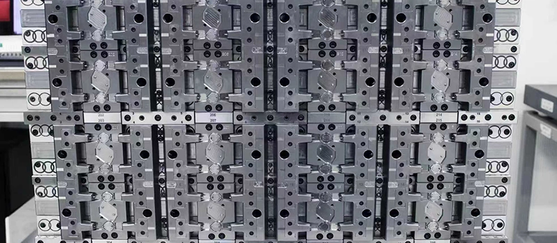 Dalian Zhongsheng Metal Products Mold Cavity Behavior During Pouring and Cooling